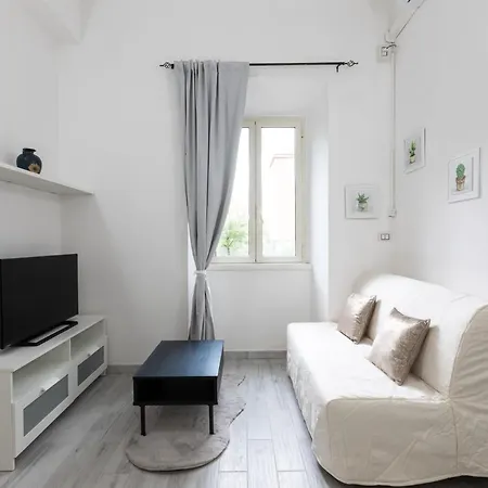 Royal House Pigneto * Rome